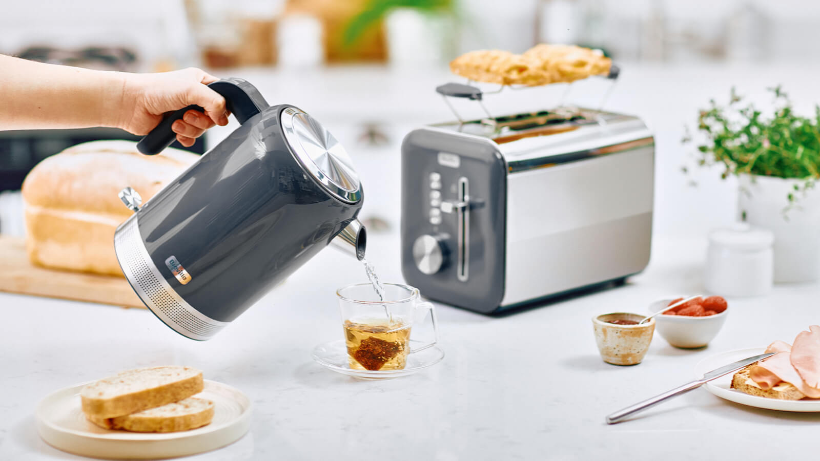 Toster Breville High Gloss - 2 kromki